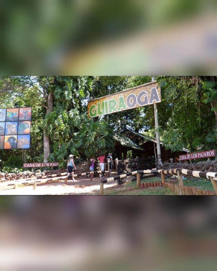 Alojamientos el Amanecer Puerto Iguazú Exterior foto